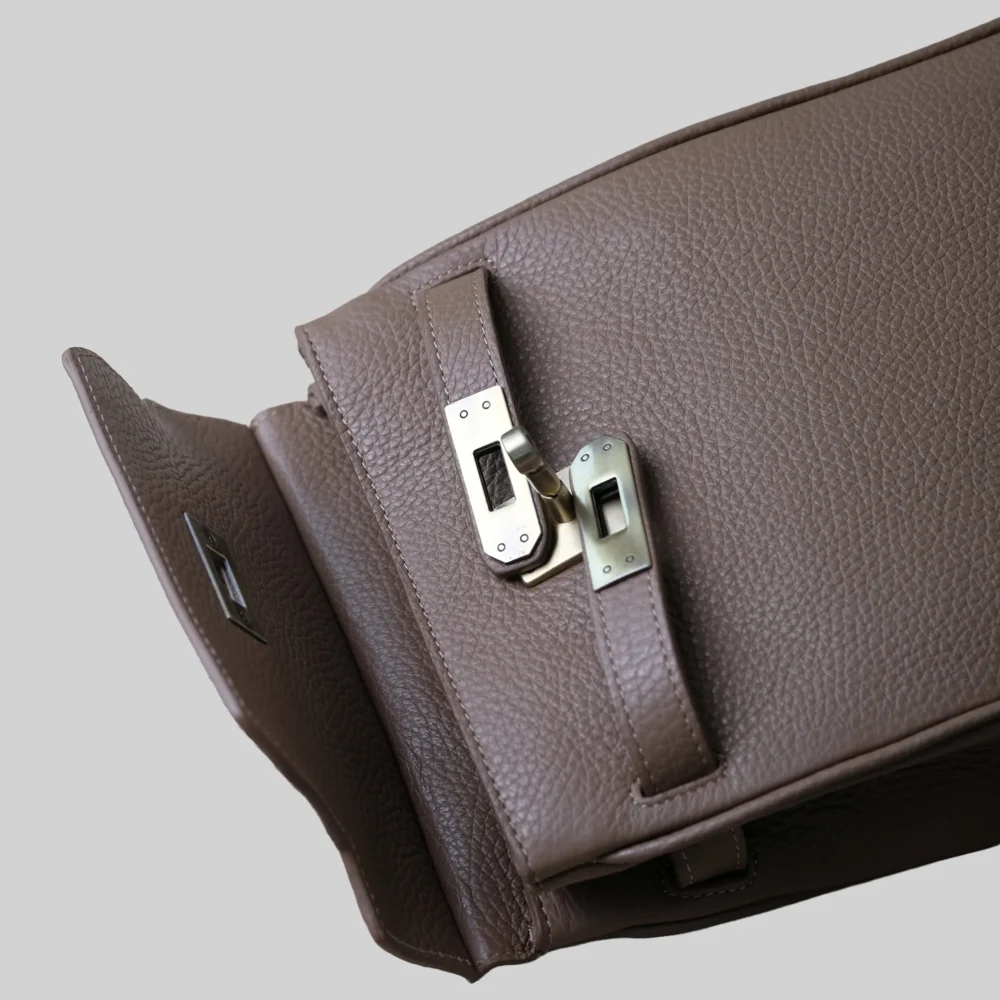 The Lock- Bag / Mocha (taupe) - Image 4